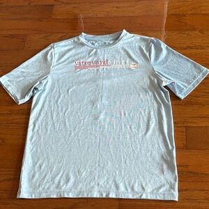 Vineyard Vines Kids Pale Blue performance baseball Logo Tee size M